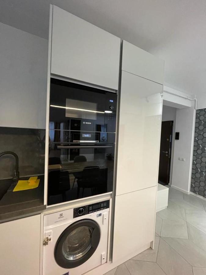 Adina Apartament Gura Humorului Buitenkant foto