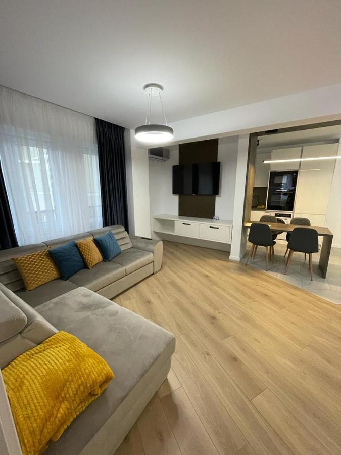 Adina Apartament Gura Humorului Buitenkant foto