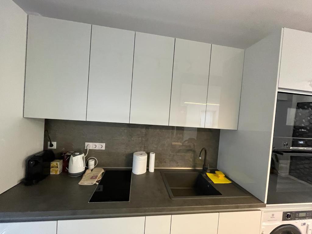 Adina Apartament Gura Humorului Buitenkant foto